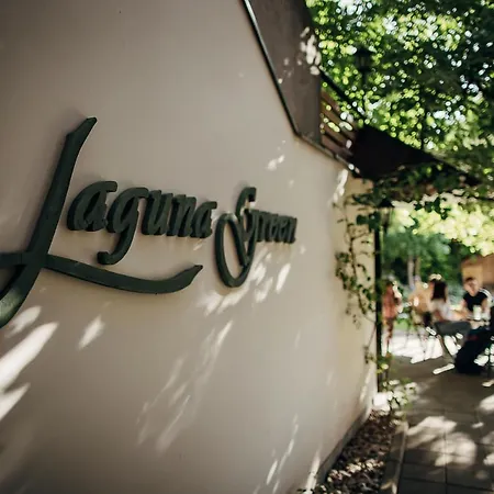 Laguna Гостевой дом
