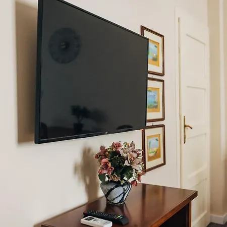 Laguna Guest house