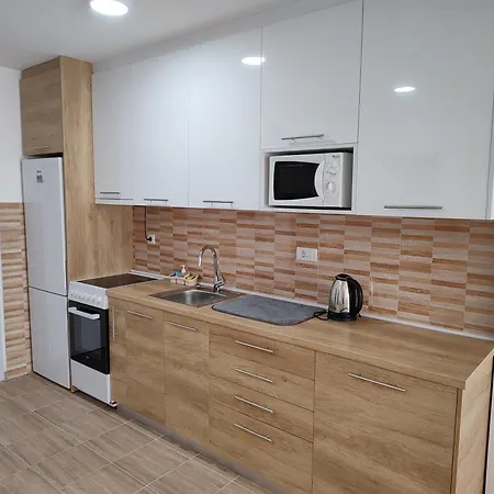 Guest house Laguna Nis