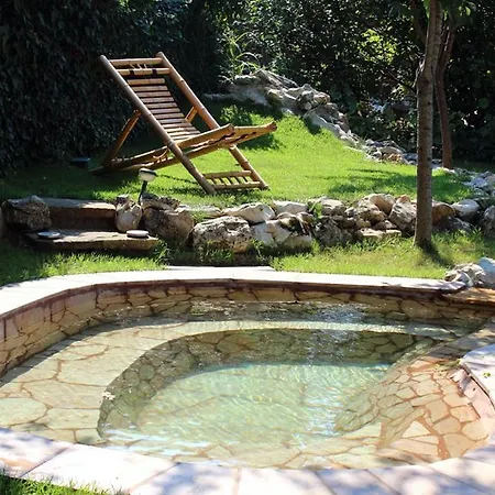 Guest house Laguna *